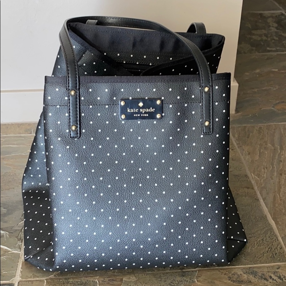 Black and white polka dotted Kate Spade tote - Picture 1 of 8